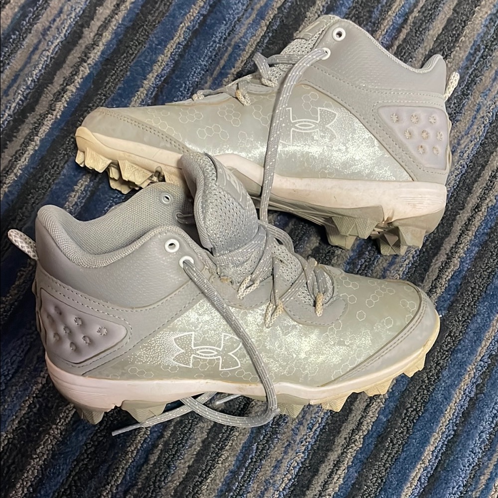 Bryce Harper Under Armour Kids Gray Cleats